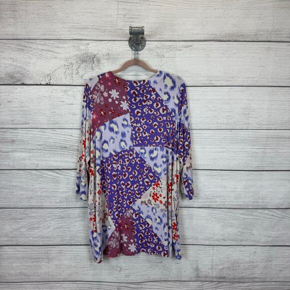 Logo Lori Goldstein Plus Size Purple Floral Leopard Patchwork Top Size 2X - Picture 7 of 7